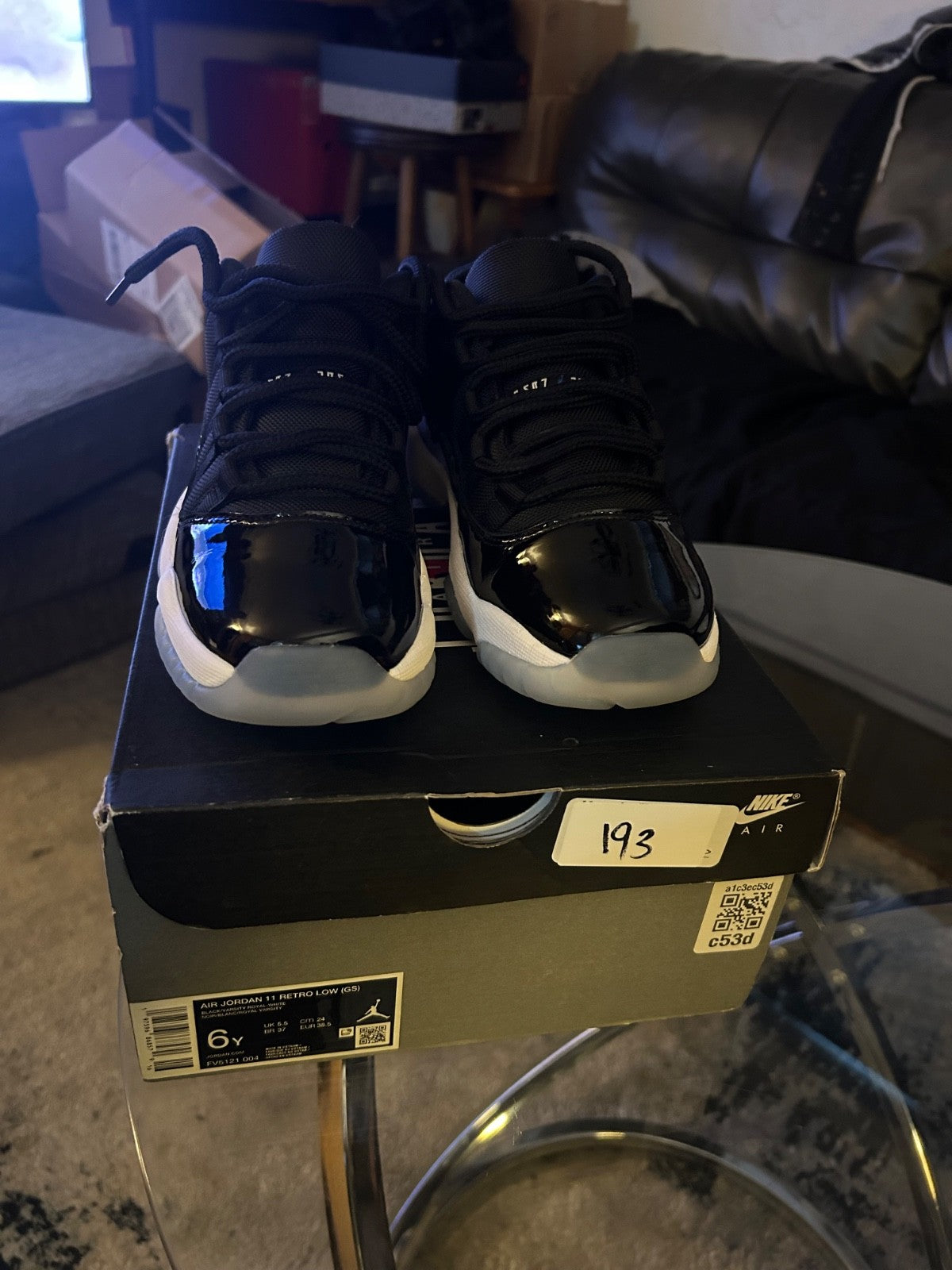 Jordan 11 Retro Low Size ( 6Y/7.5W )2