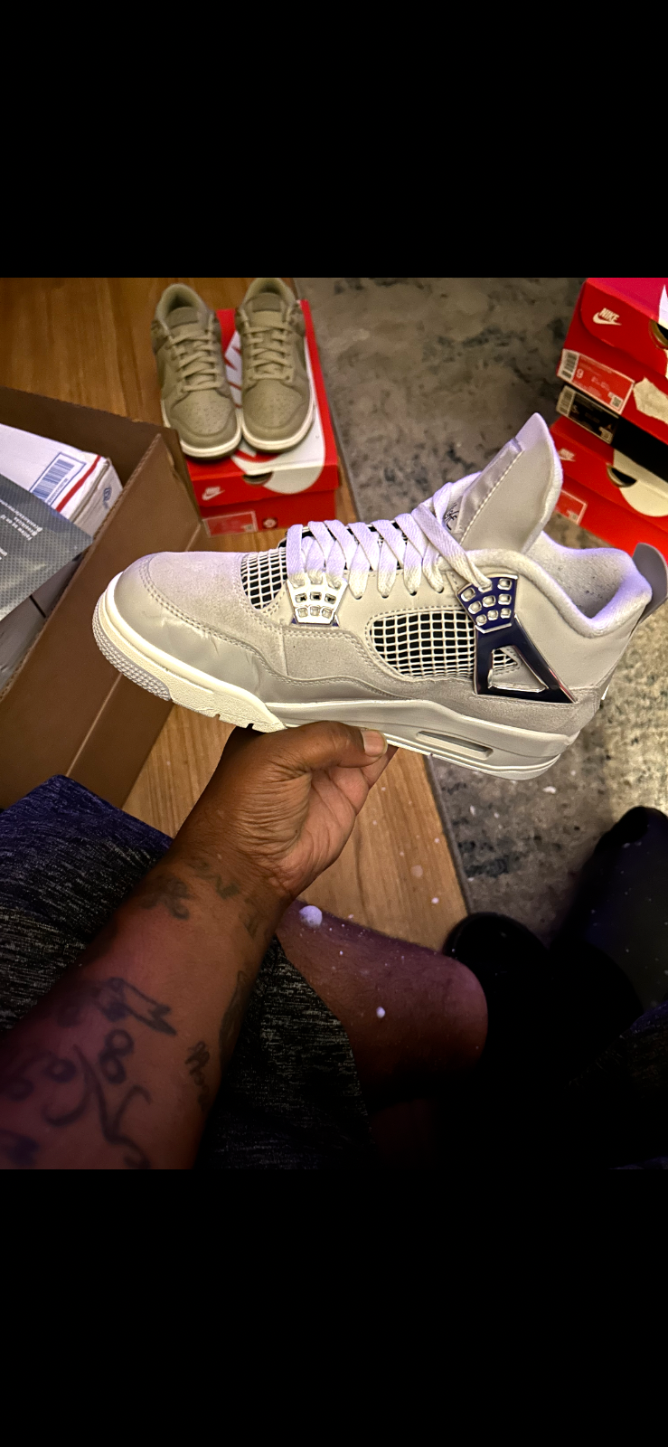 Jordan 4 'Frozen Moments' Size 8.5W/7.5M [Pre Owned *Excellent Condition*1