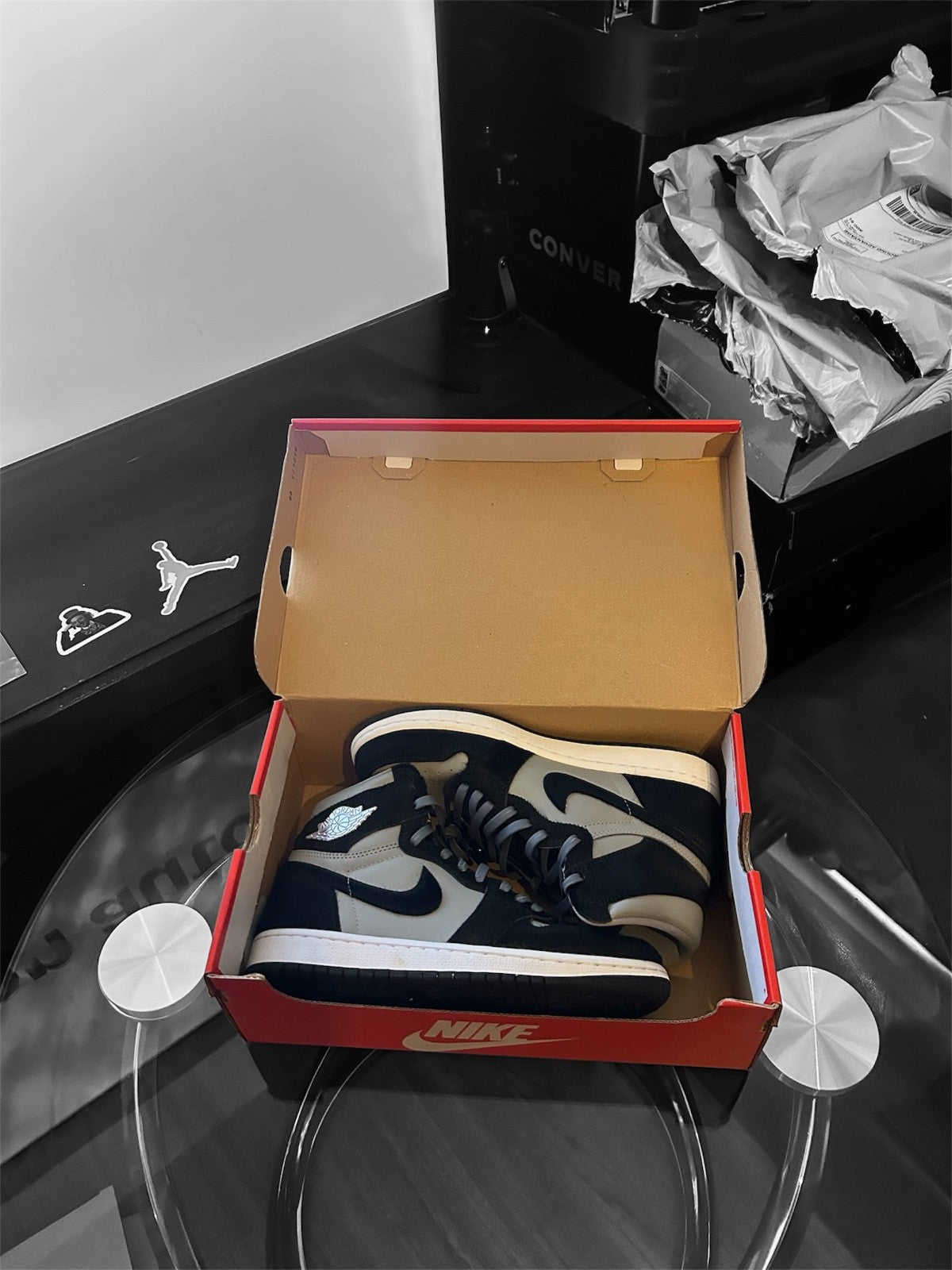 Jordan 1 Retro High OG Twist 2.0 [Pre Owned *Excellent Condition] Size   8W/6.5M1