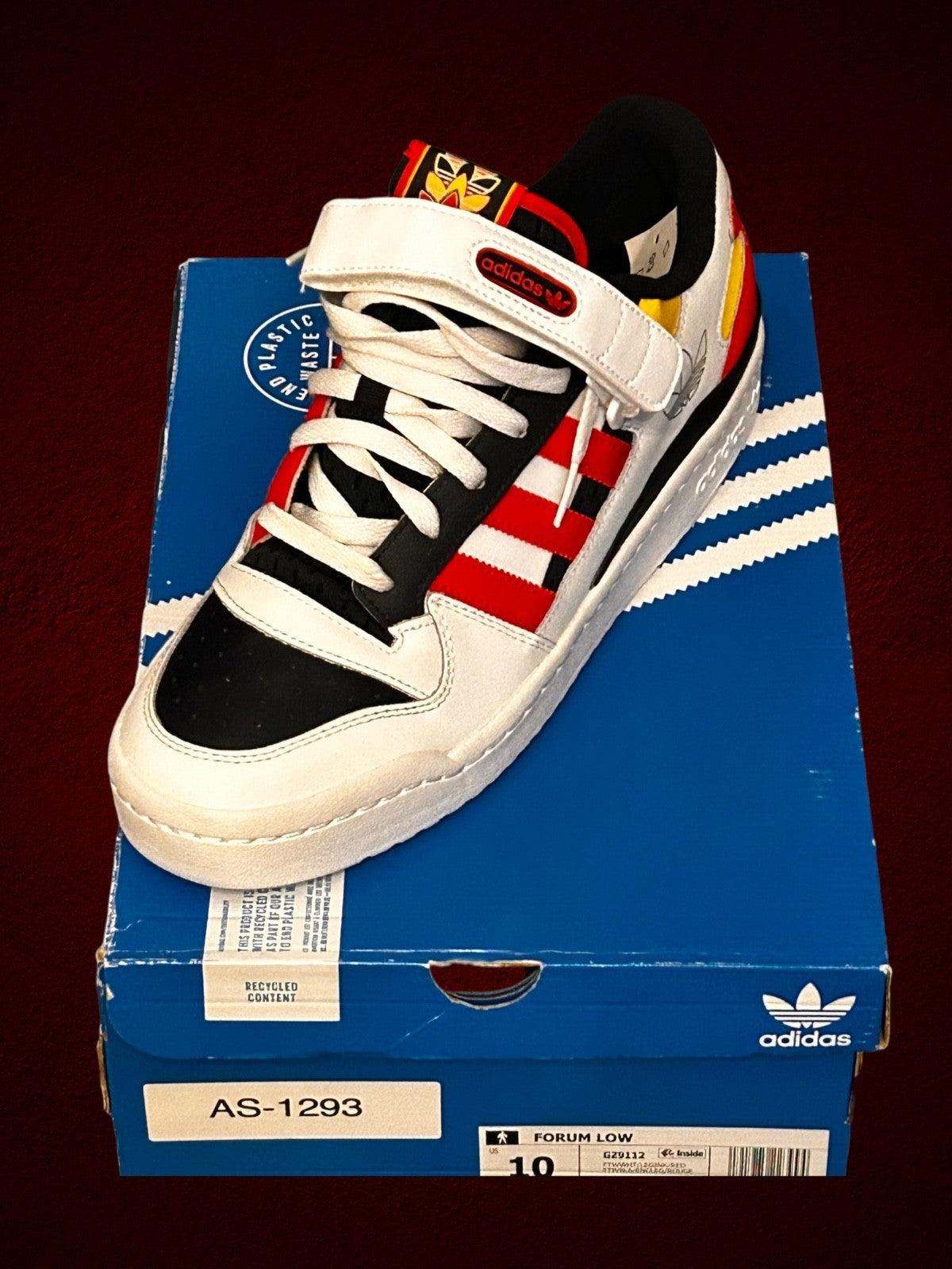 *Just In NWT * Adidas Forum Low (Legend Ink Red) Size [ 10M ] $100 OBO4