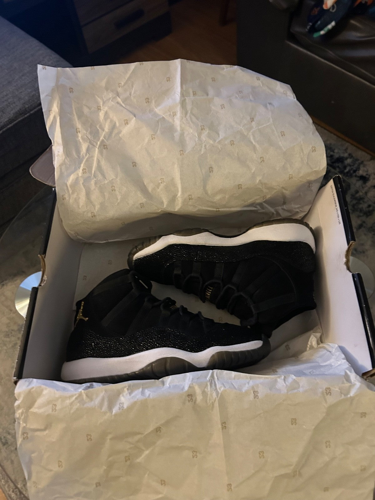 Jordan 11 Retro Low Heiress Black Stingray [ Size 5Y/6.5 W ] OBO6