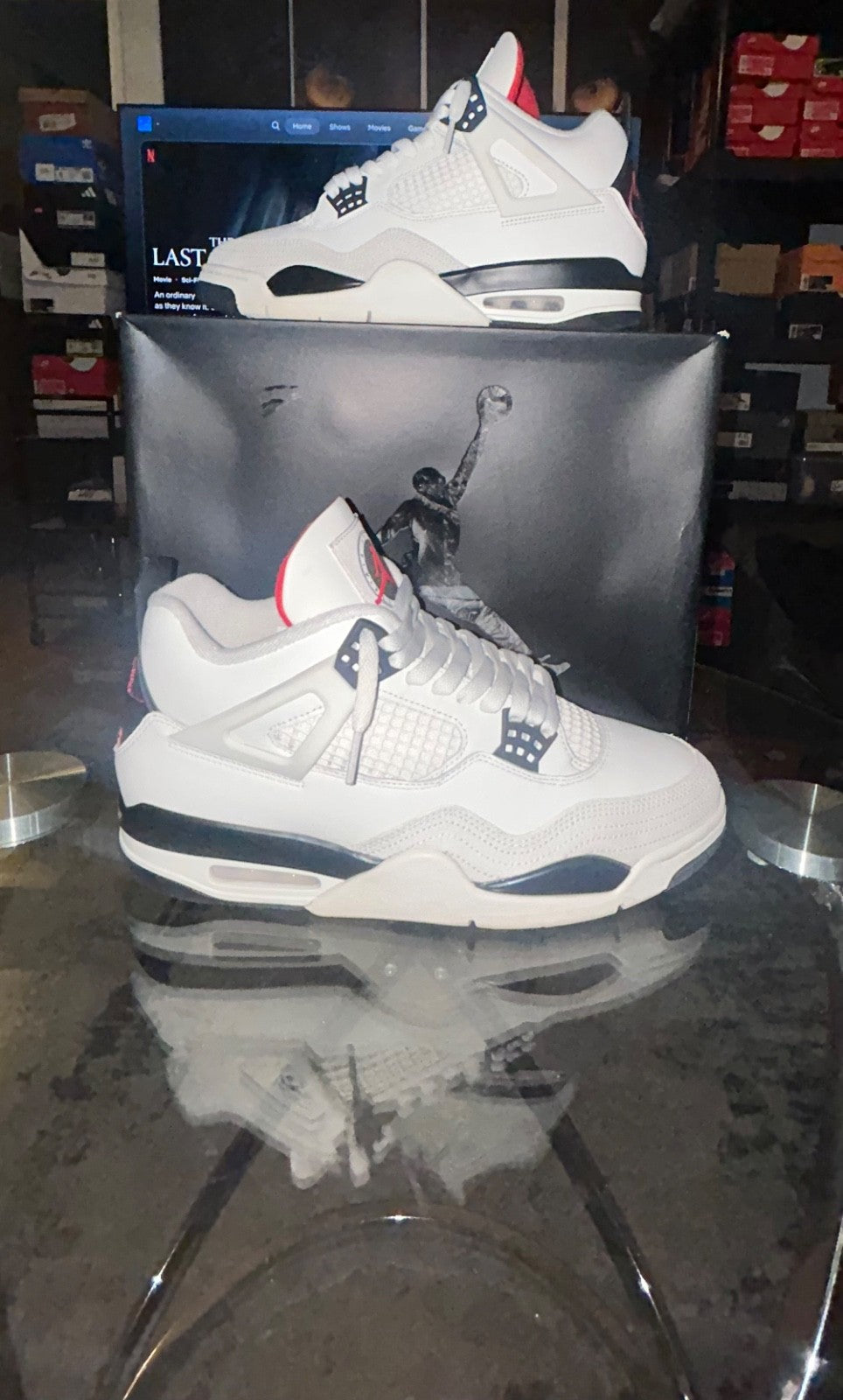 Jordan 4 Retro “Flight Club”  [ VNDS Pre-Owned Excellent Condition ] Size 10M0