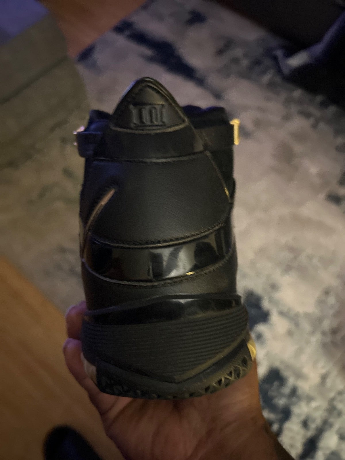 Lebron Zoom 3 Black Metallic Gold [ Size 13M ]4