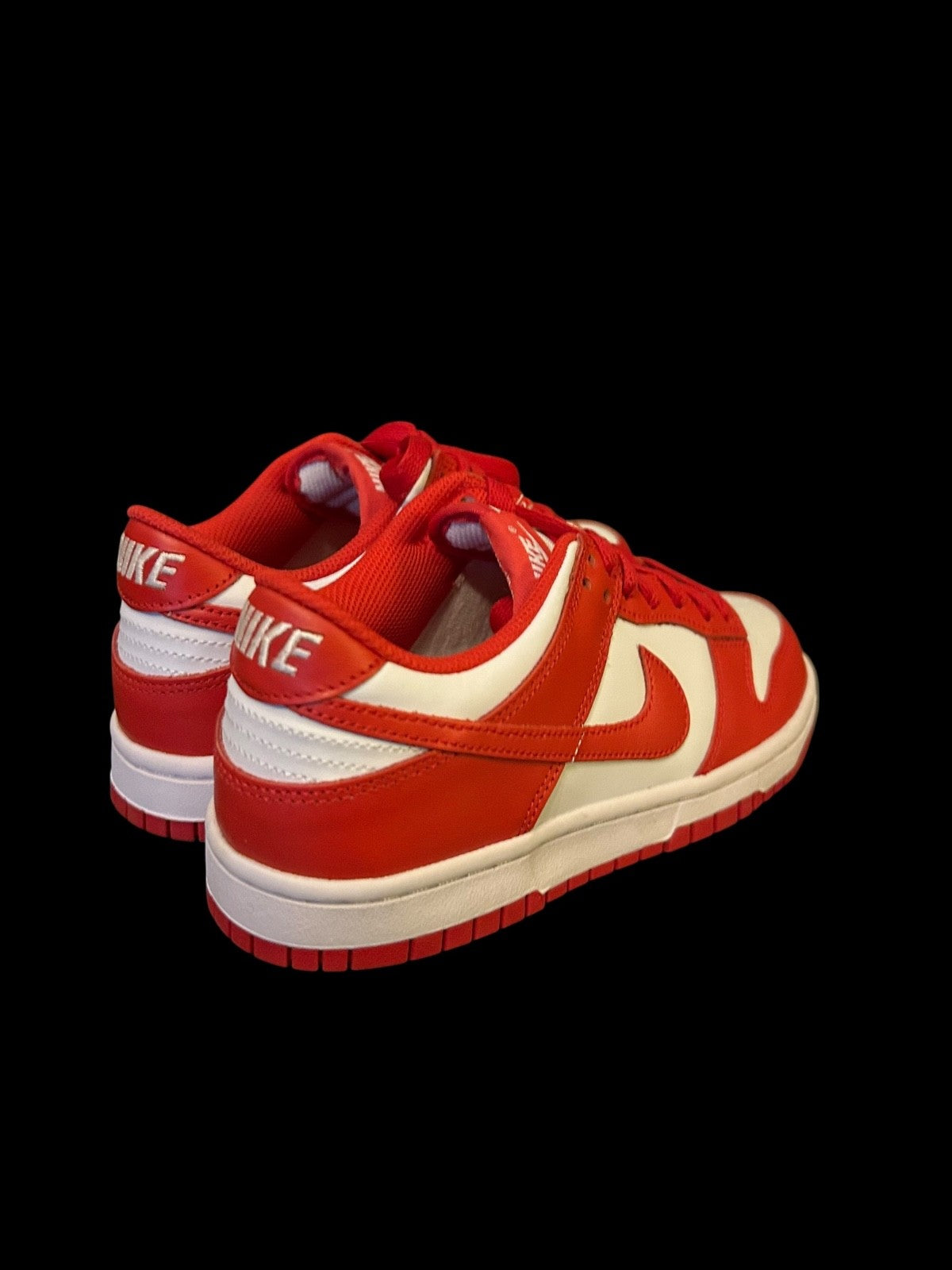 * Nike Dunk Low * White Red University Red Size [ 5Y ] same as [ 6.5W ]4