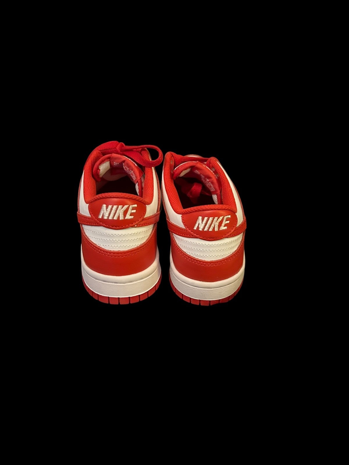* Nike Dunk Low * White Red University Red Size [ 5Y ] same as [ 6.5W ]3