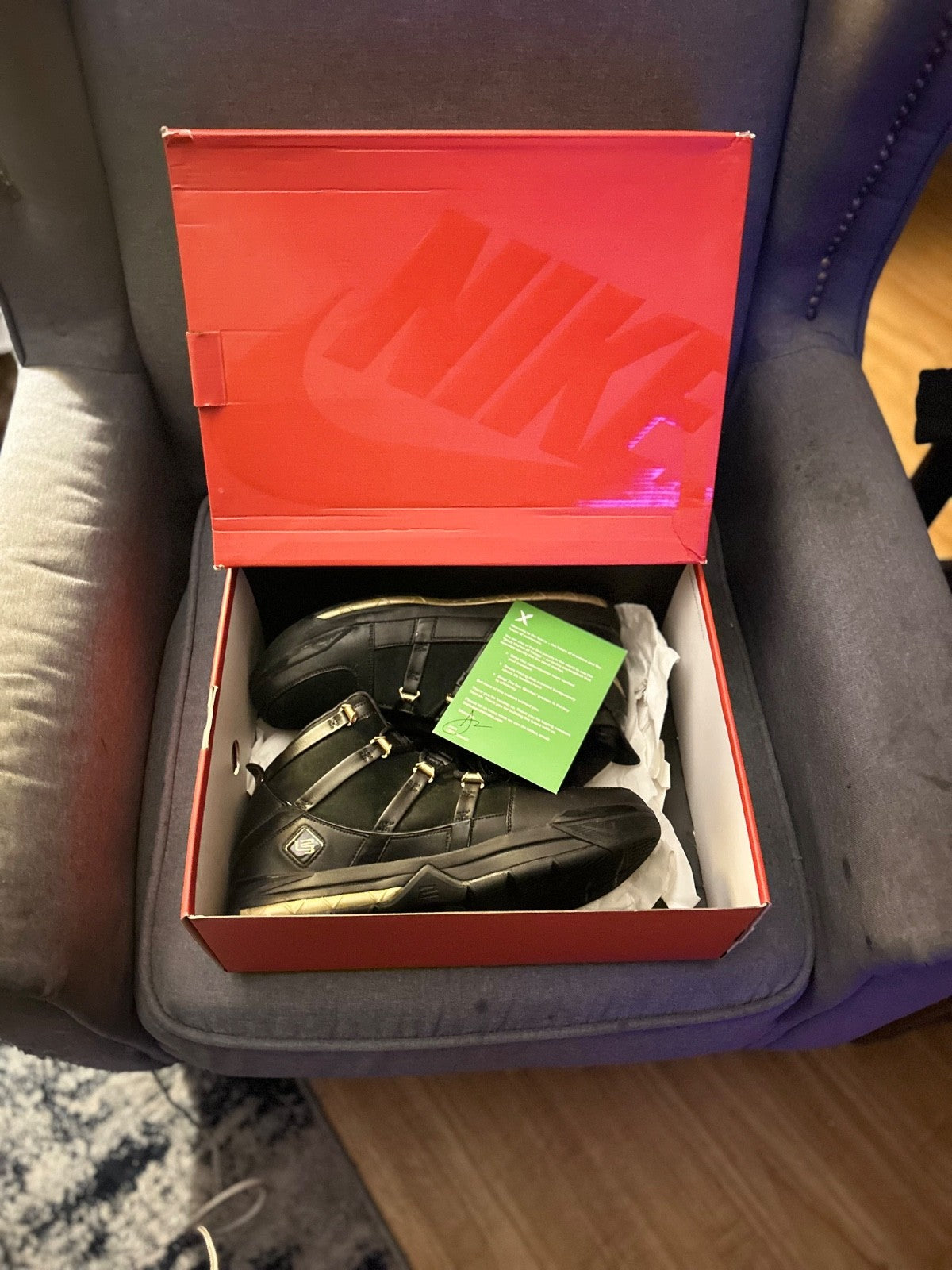 Lebron Zoom 3 Black Metallic Gold [ Size 13M ]1