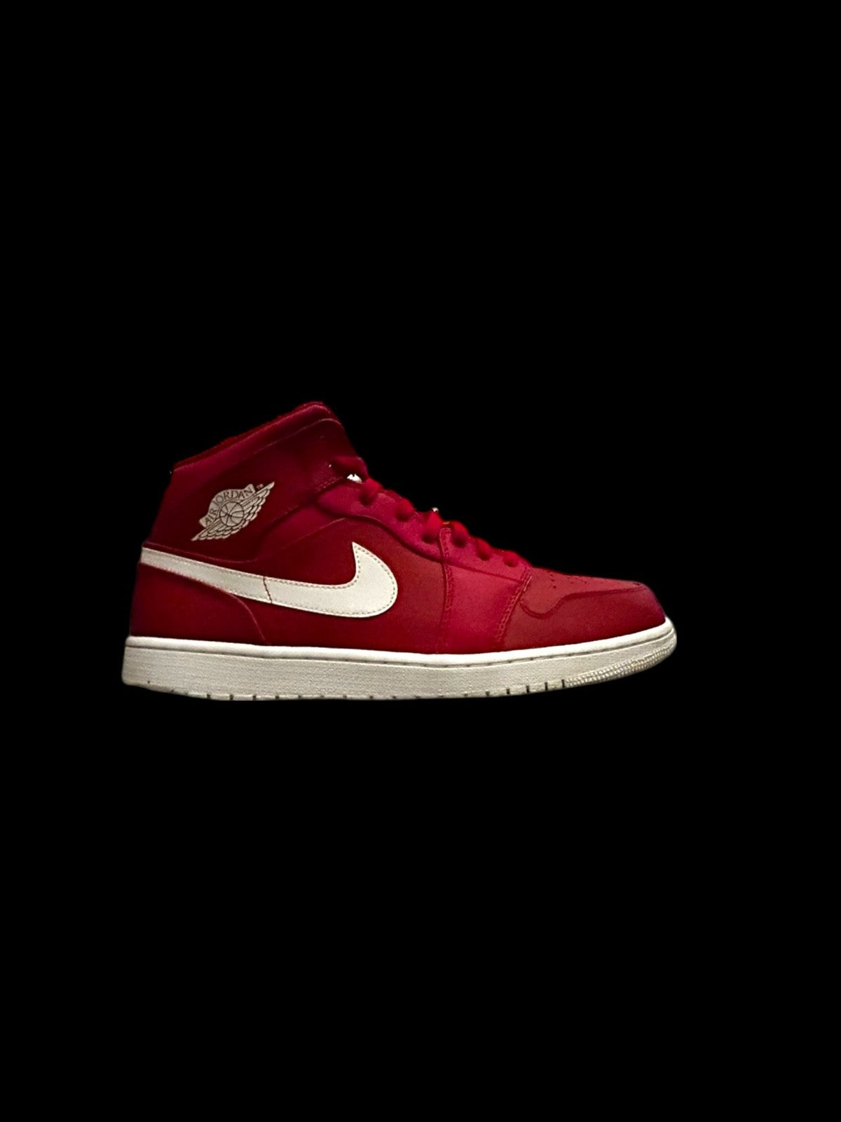 ? VNDS Rare Find ? Jordan 1 Mid Gym Red 2.0 Men?s Size [ 13 ]0